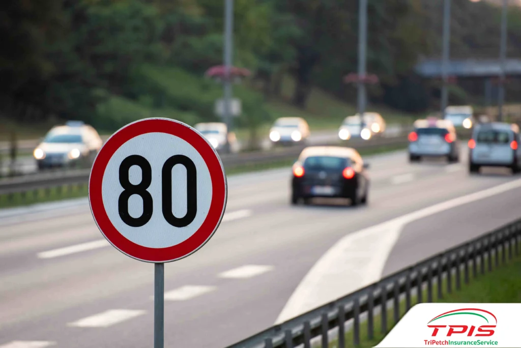 ขับรถเร็วเกินกฎหมายกำหนด เสี่ยงโดนปรับและเกิดอุบัติเหตุ
-3